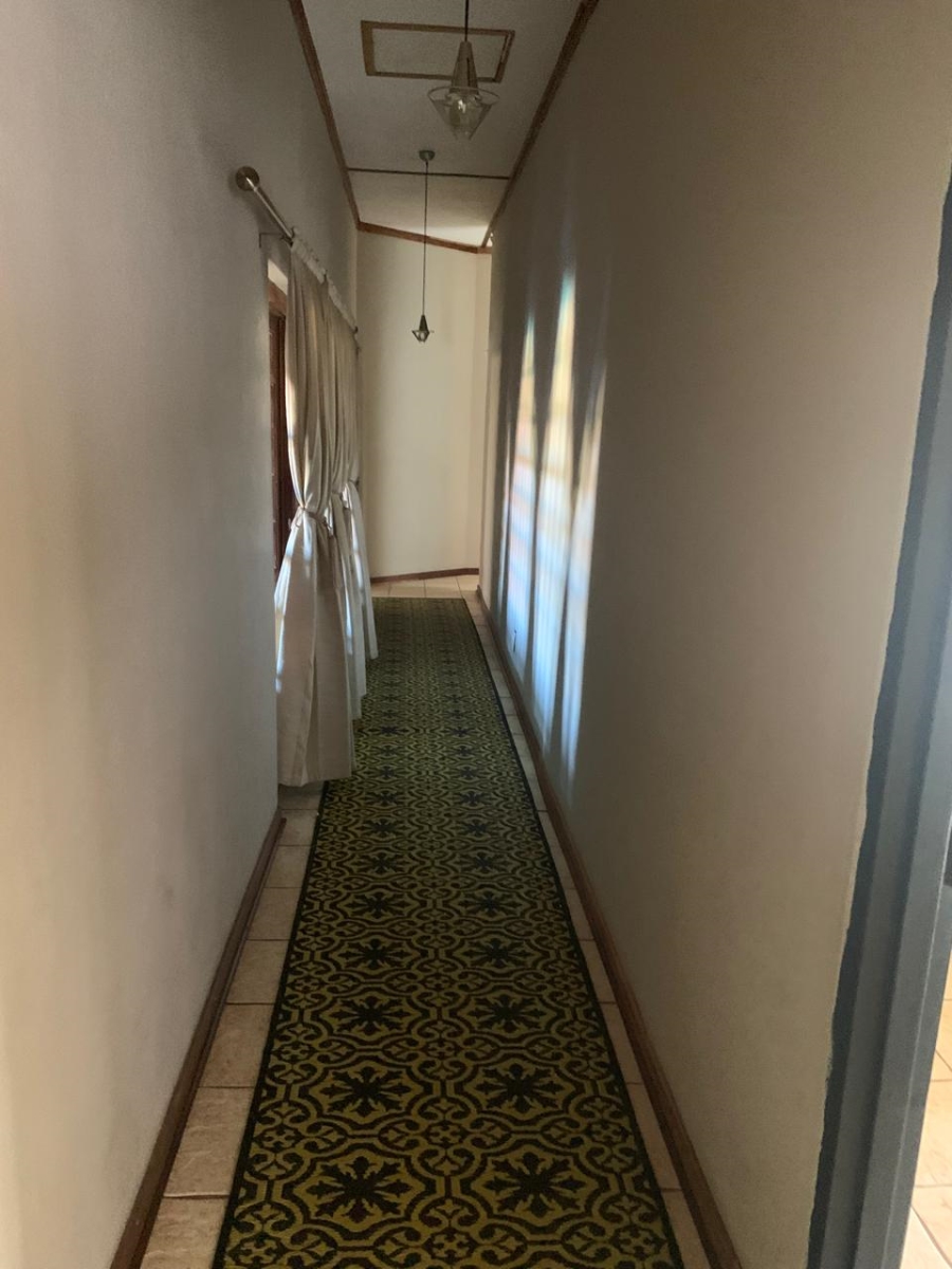 4 Bedroom Property for Sale in Minerva Gardens Northern Cape